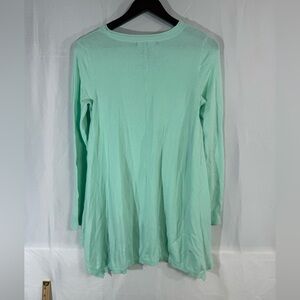 Women’s Small Rayon/ Nylon Asymmetrical Light Blue Shirt Layering Flowy